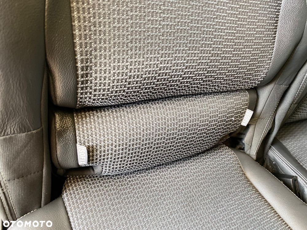 Toyota Verso 1.8 Premium MS - 15