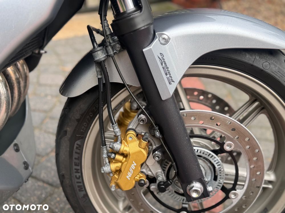 Honda CBF - 24