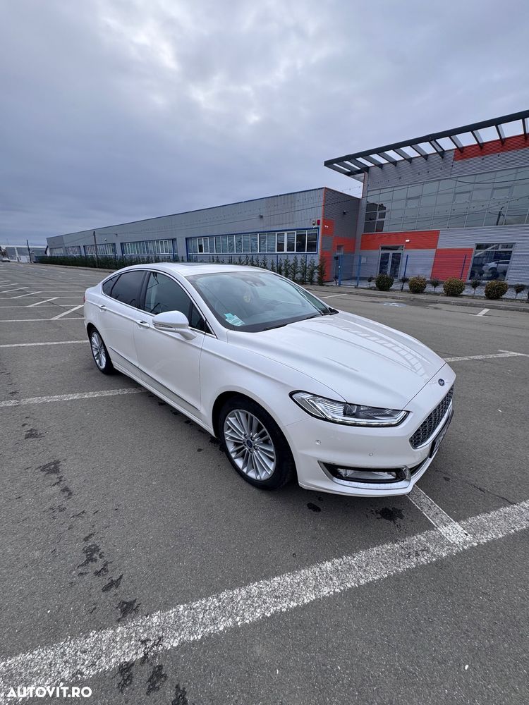Ford Mondeo 2.0 HEV Vignale - 4