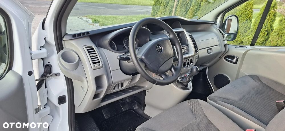 Opel vivaro - 7