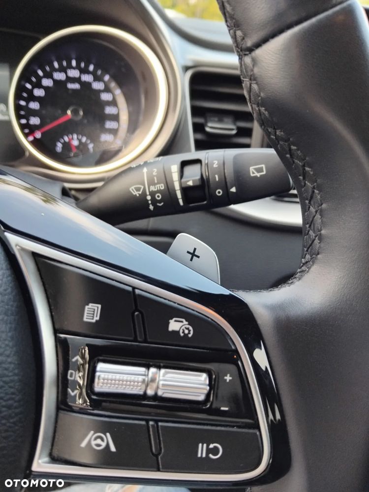 Kia XCeed 1.5 T-GDI M DCT - 13