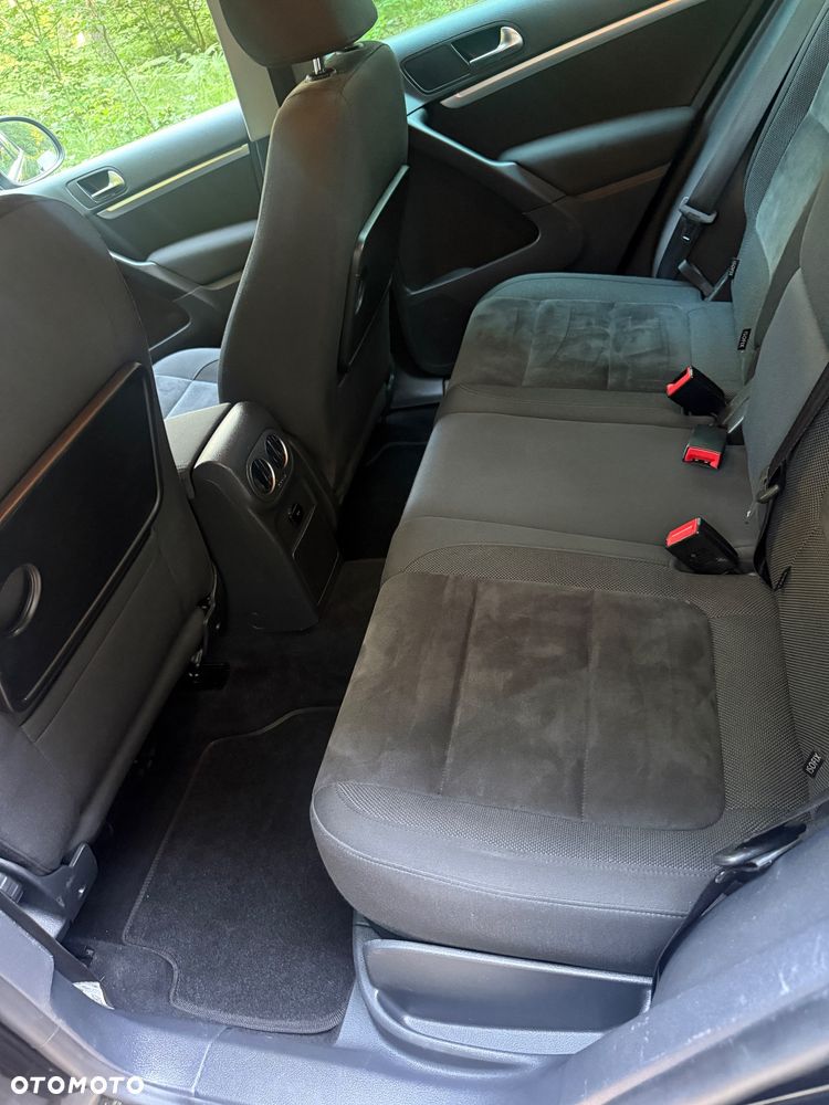 Volkswagen Tiguan 2.0 TDI DPF Sport & Style - 9