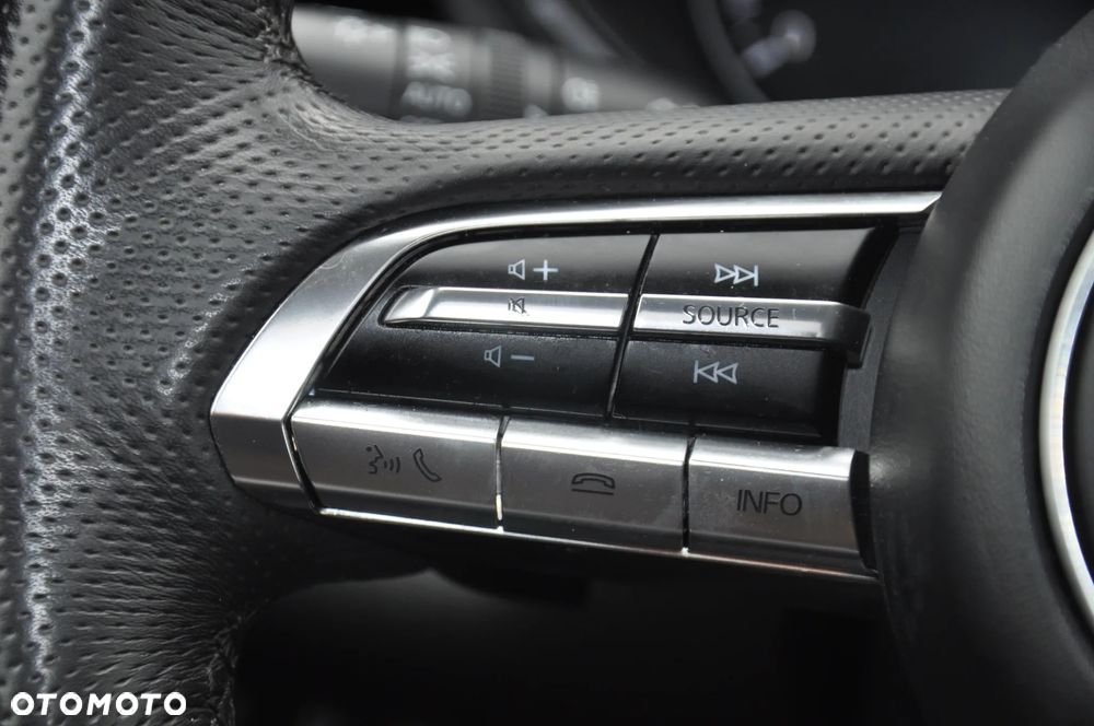 Mazda CX-30 SKYACTIV-X 2.0 M-Hybrid AWD SELECTION - 39