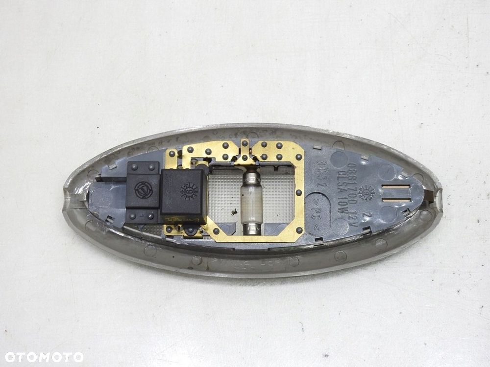 LAMPKA OŚWIETLENIE BAGAŻNIKA LANCIA LYBRA KOMBI - 3