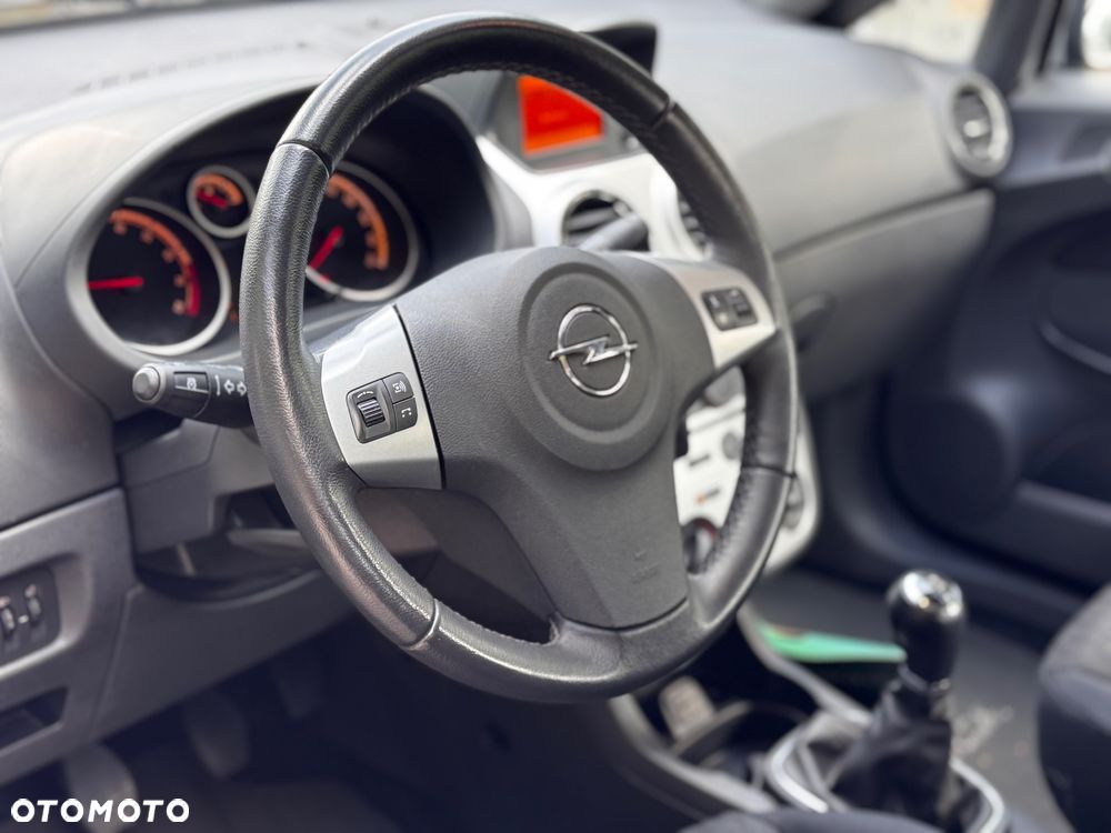 Opel Corsa 1.4 16V Edition 111 Jahre - 12