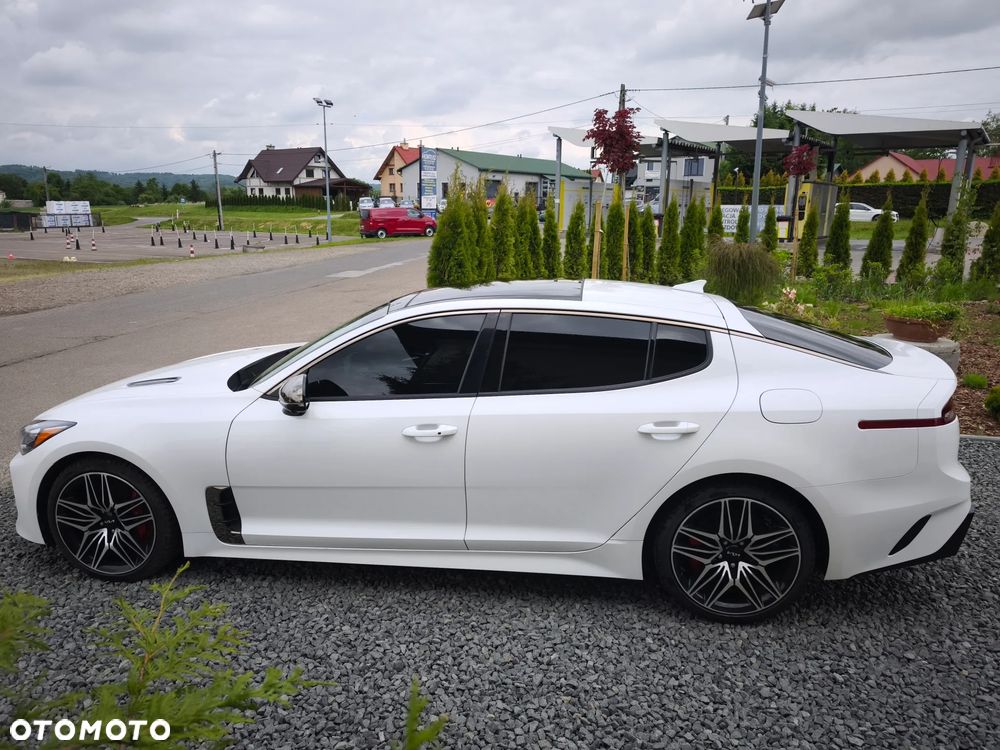 Kia Stinger 3.3 T-GDI AWD GT - 2