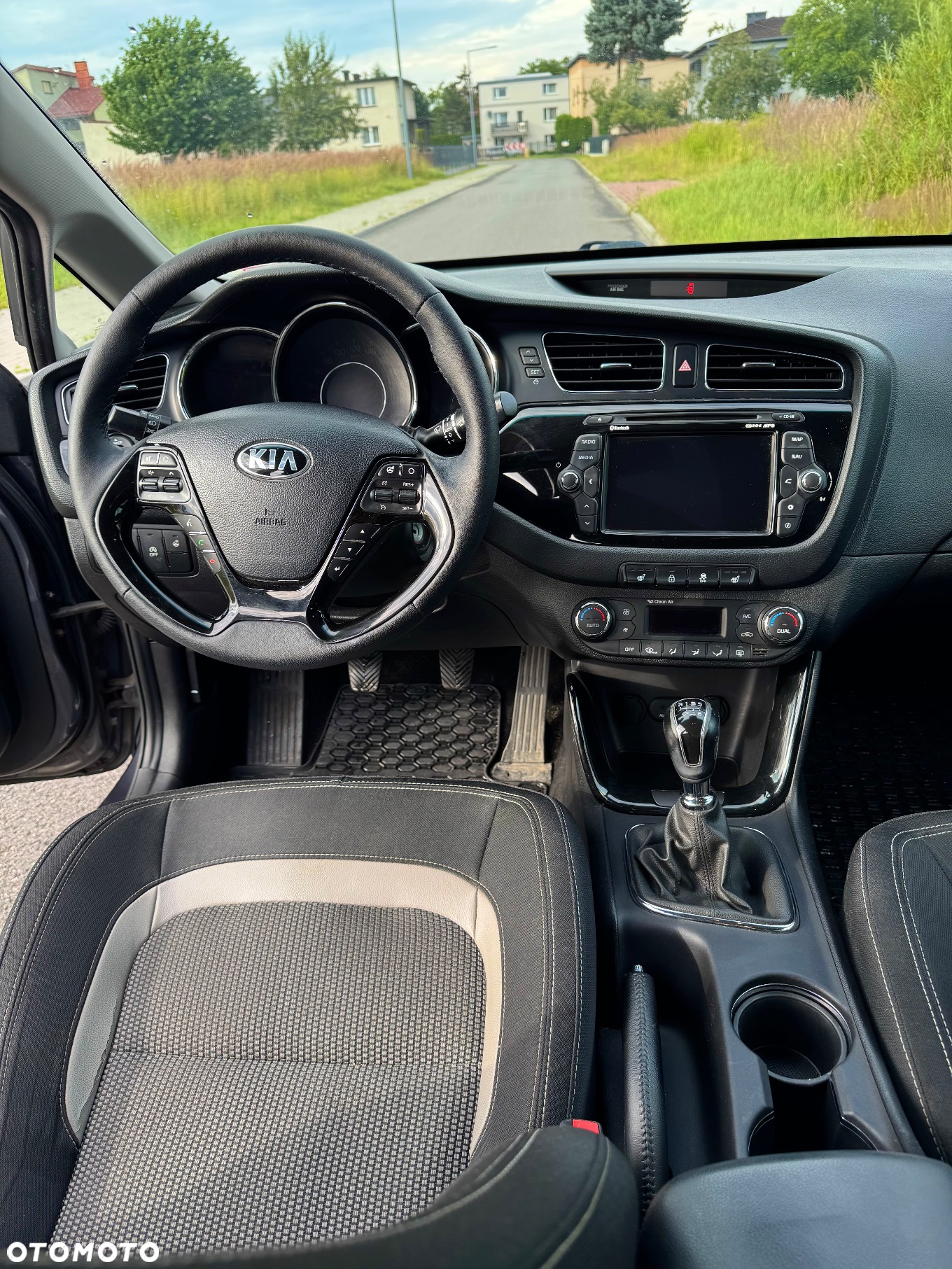 Kia Ceed - 3