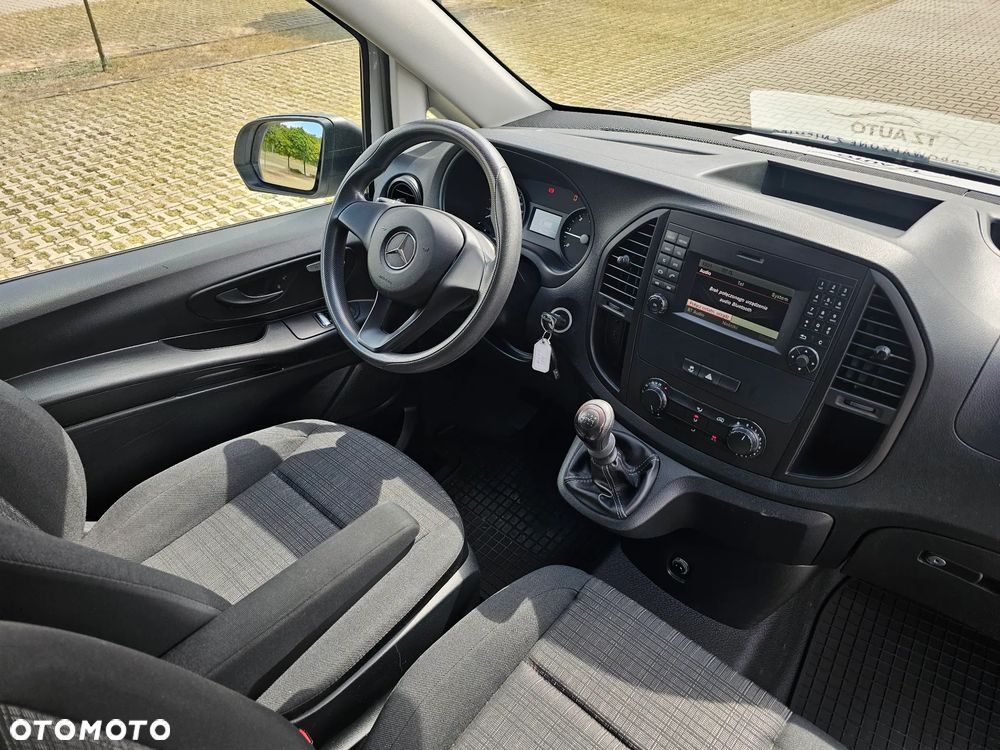 Mercedes-Benz Vito - 34