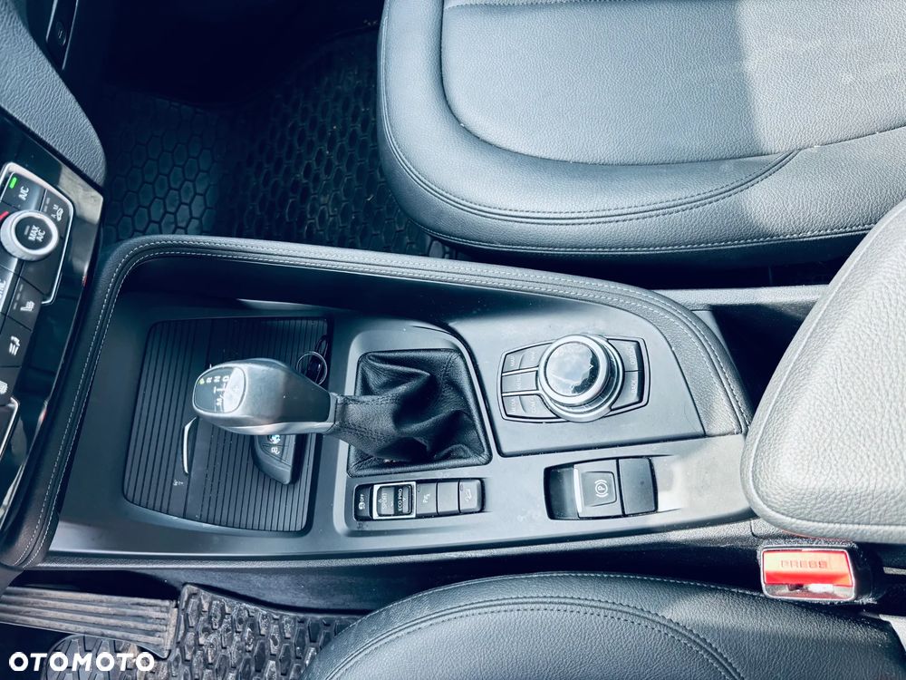 BMW X1 xDrive25i Advantage - 27