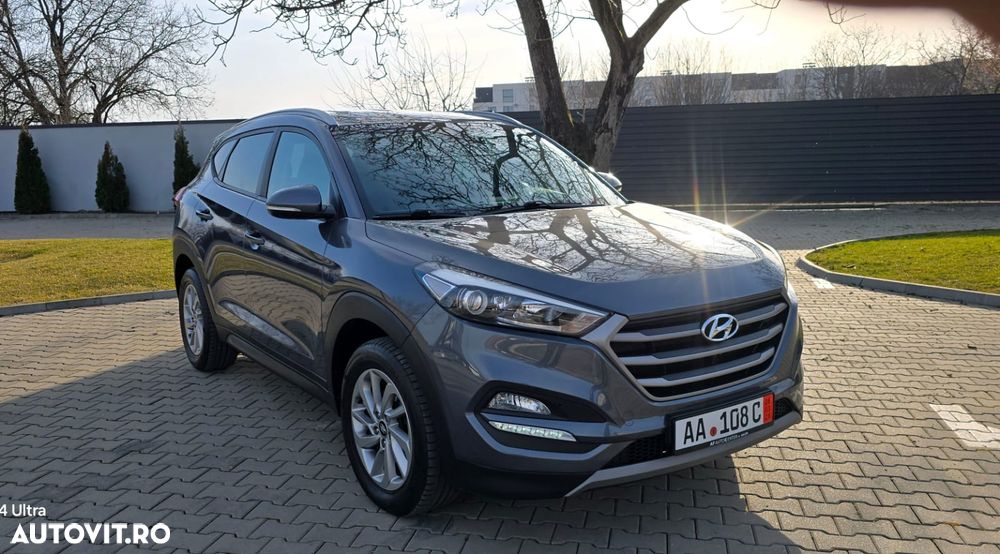 Hyundai Tucson 2.0 CRDI 4WD Advantage - 2