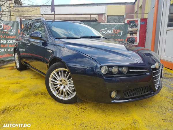 Alfa Romeo 159 Sportwagon 1.9 JTDM 16V DPF Q-Tronic Elegante