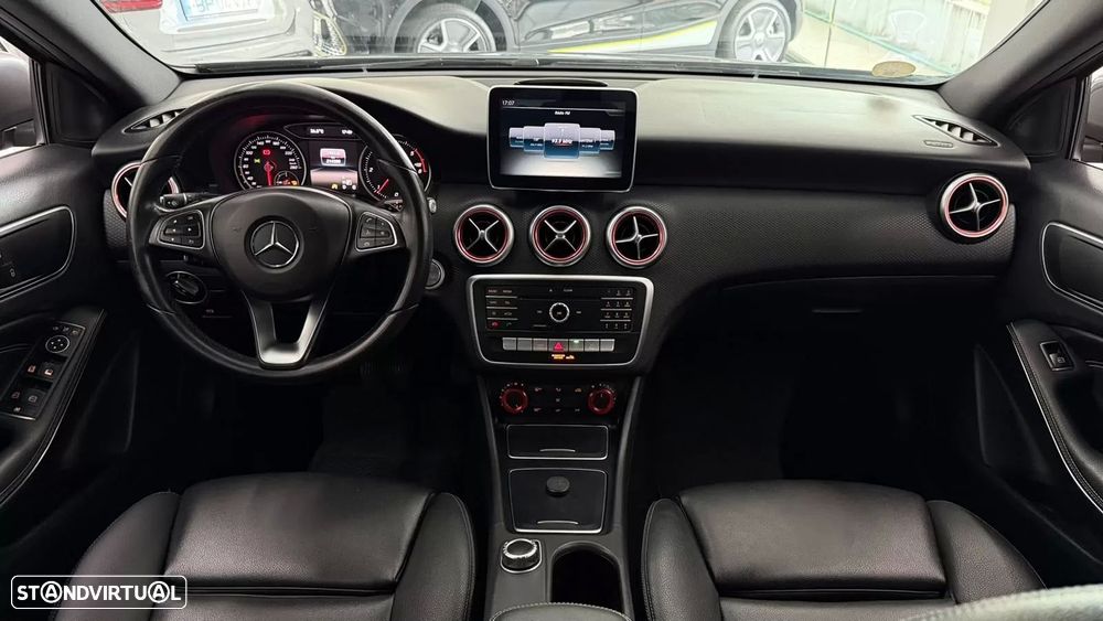 Mercedes-Benz A 180 d 7G-DCT Urban - 16