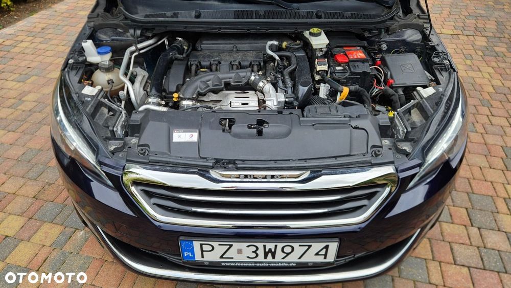 Peugeot 308 - 24