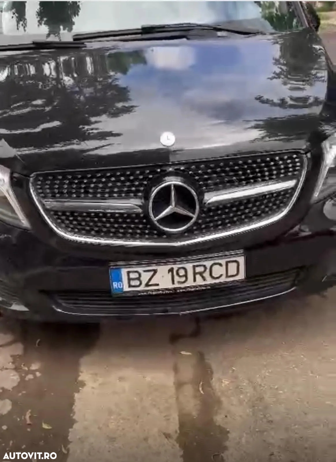 Mercedes-Benz V - 13