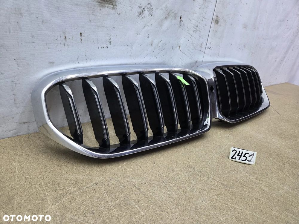 BMW 5 G30 G31 lift 511318517811 gril atrapa - 2