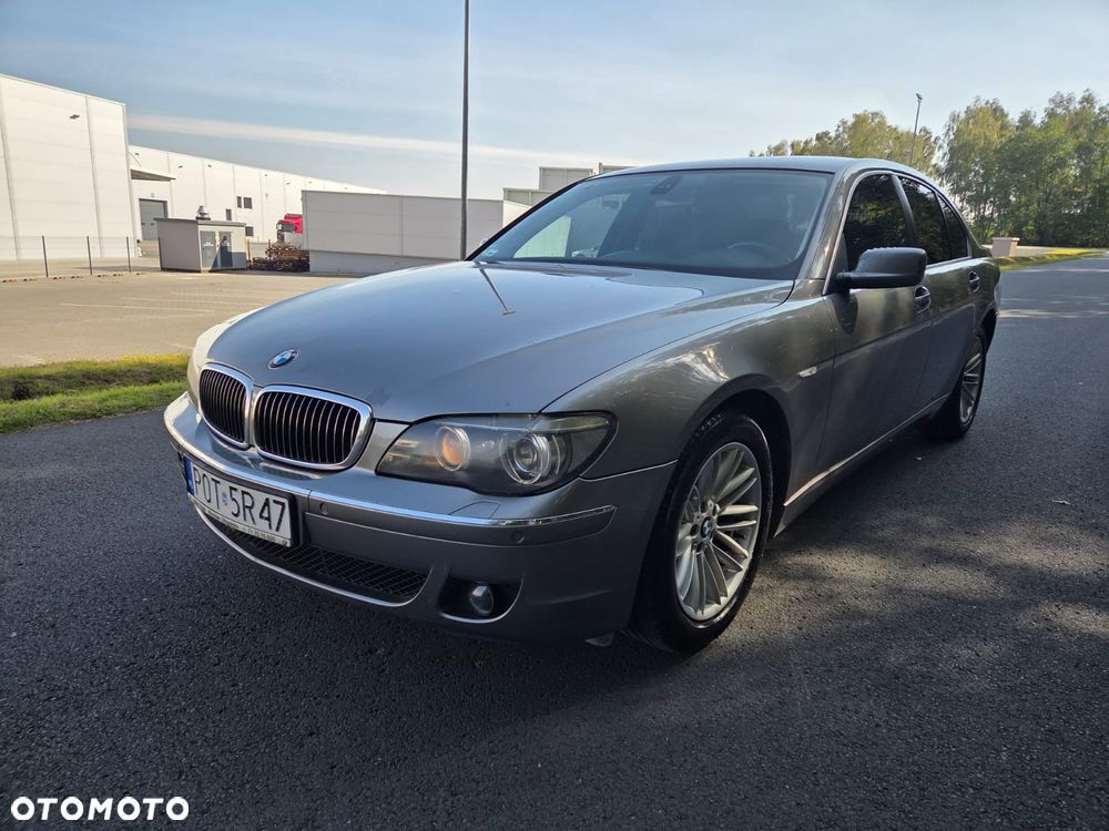 BMW Seria 7 - 8