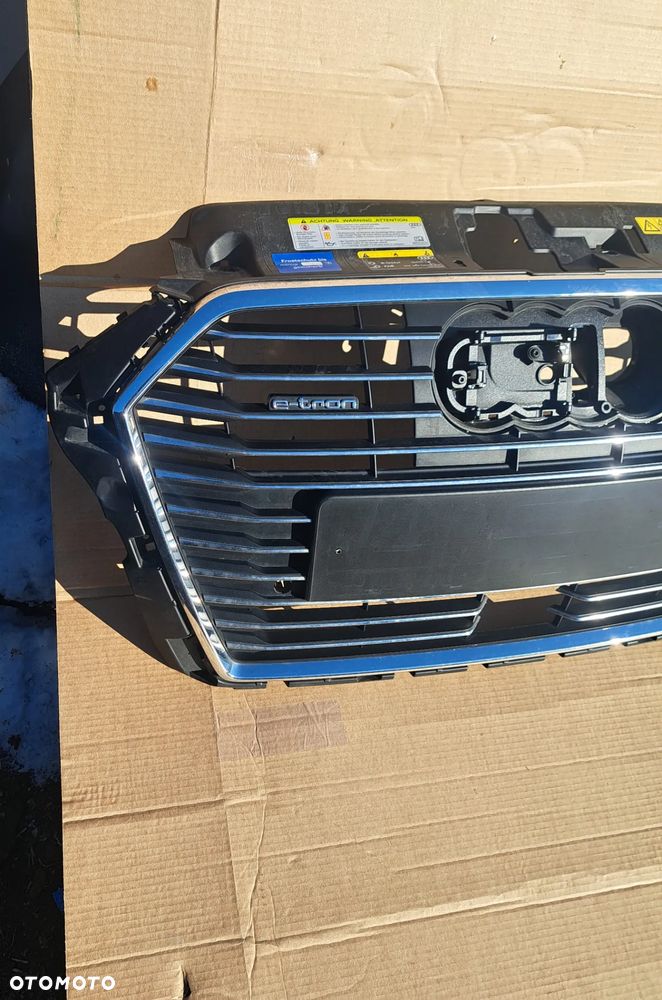 Grill Atrapa chłodnicy Audi A3 A-3 8V4 E-Tron lift 8V4853651AC 8V4853343B - 4