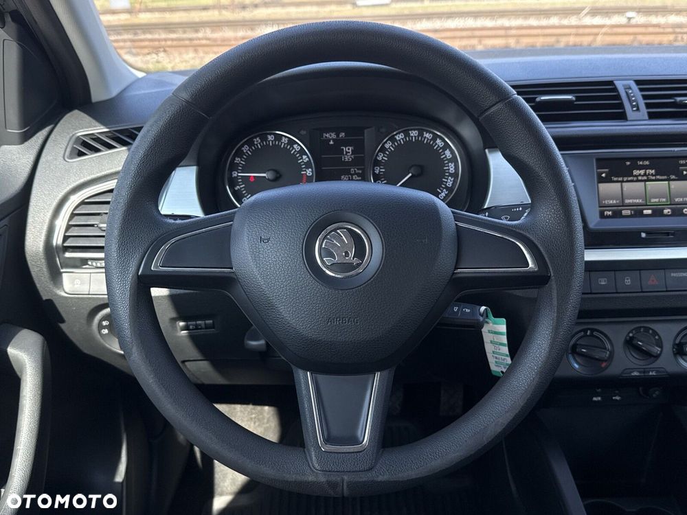 Skoda Fabia - 17