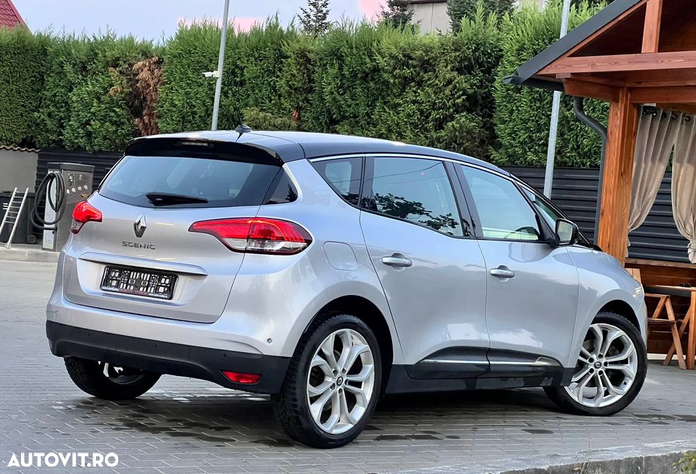 Renault Scenic - 4