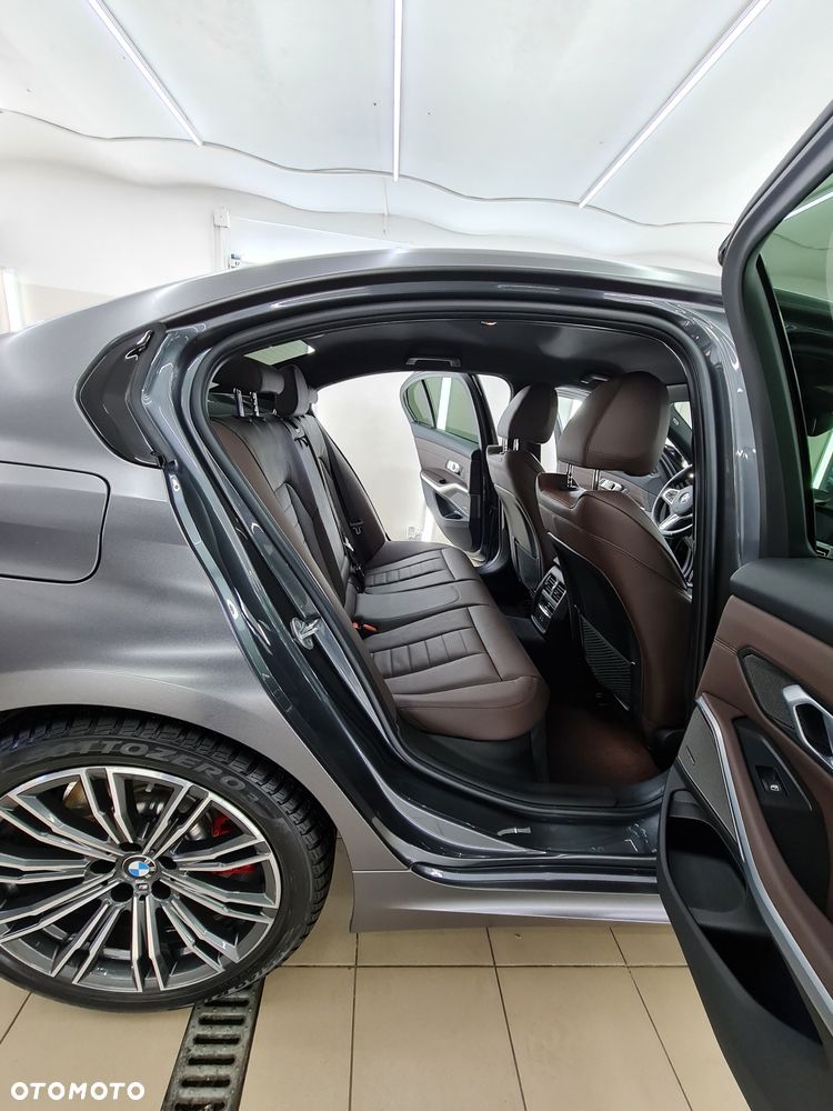 BMW Seria 3 M340i xDrive sport - 8