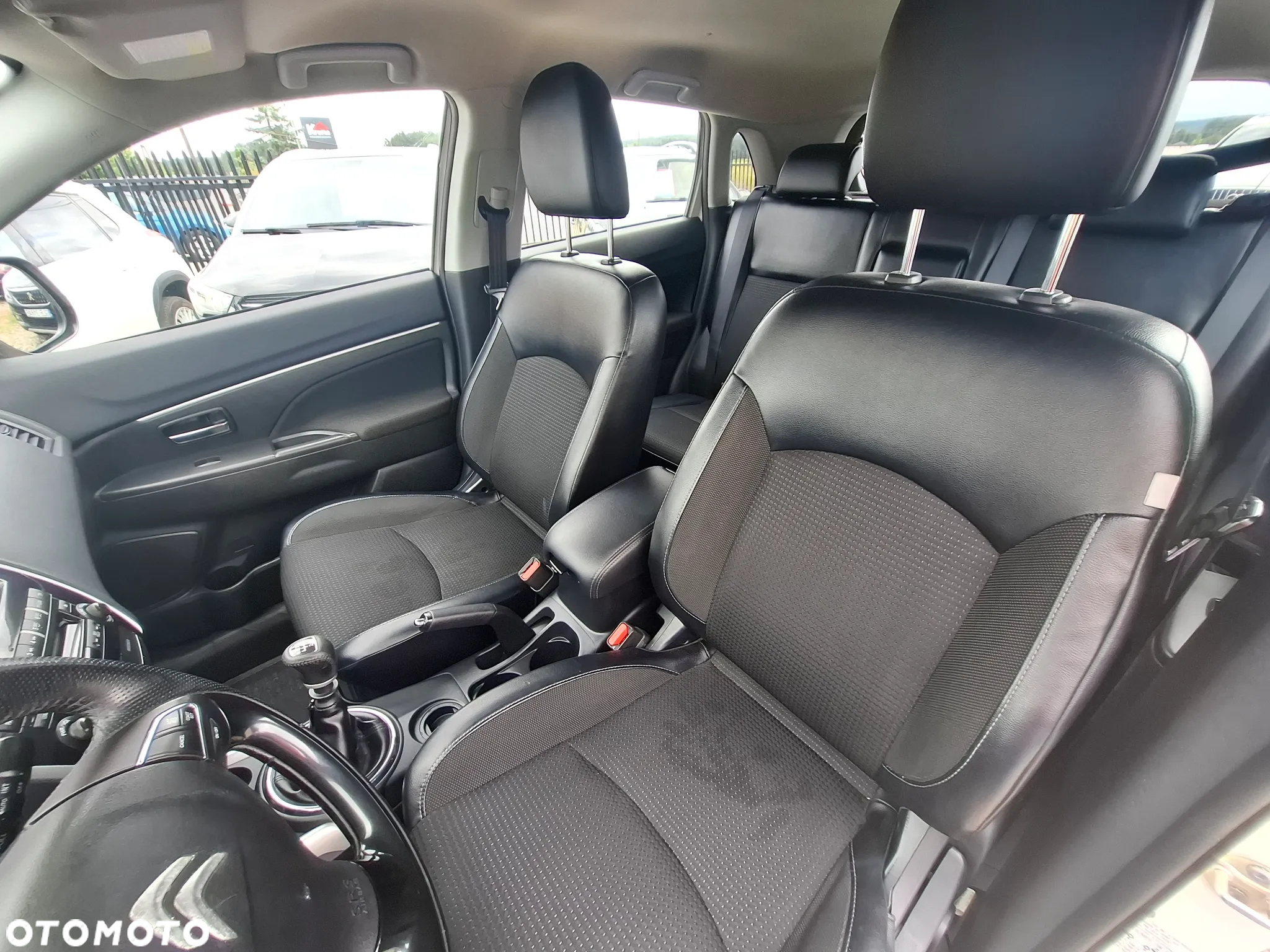 Citroën C4 Aircross - 12