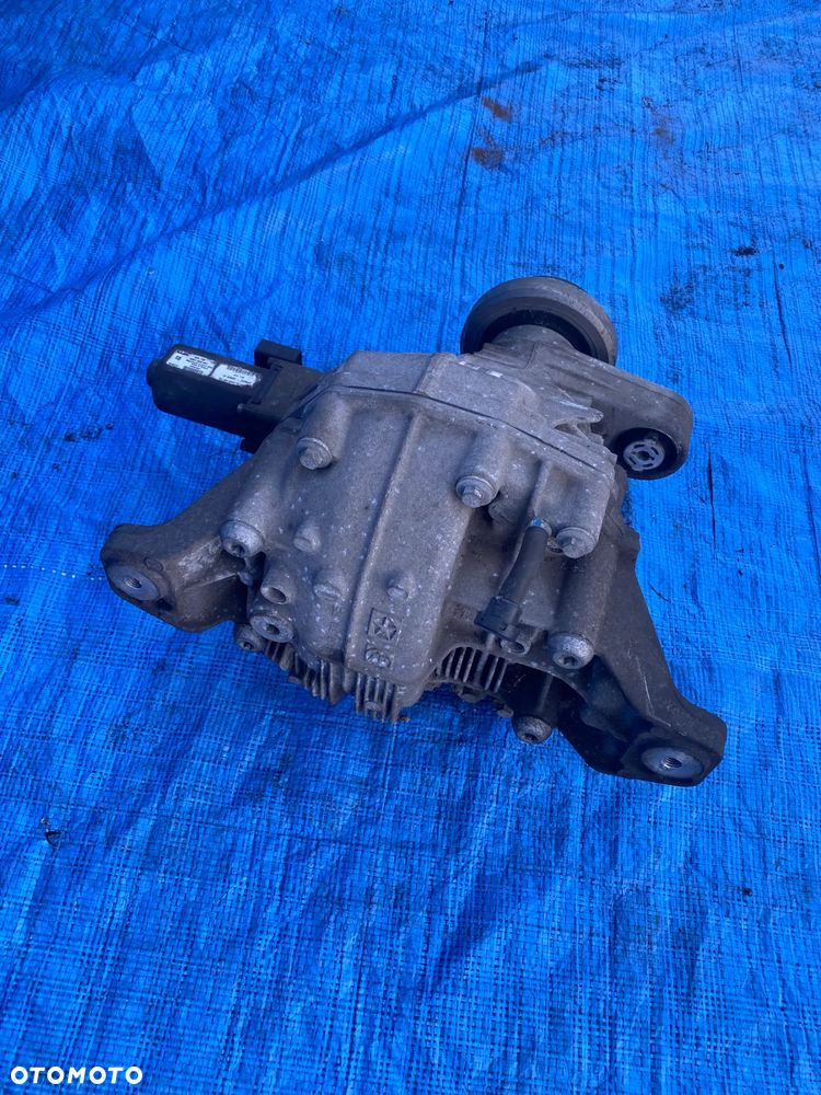 JEEP GRAND CHEROKEE WK2 MOST DYFER DYFERENCJAŁ TYLNY z silniczkiem, blokadą 3.0 CRD 14 - P68184737AB - 2