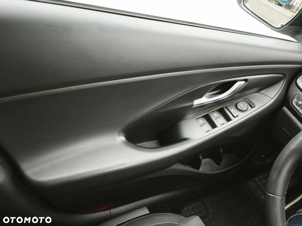 Hyundai i30 1.0 T-GDI Modern - 18