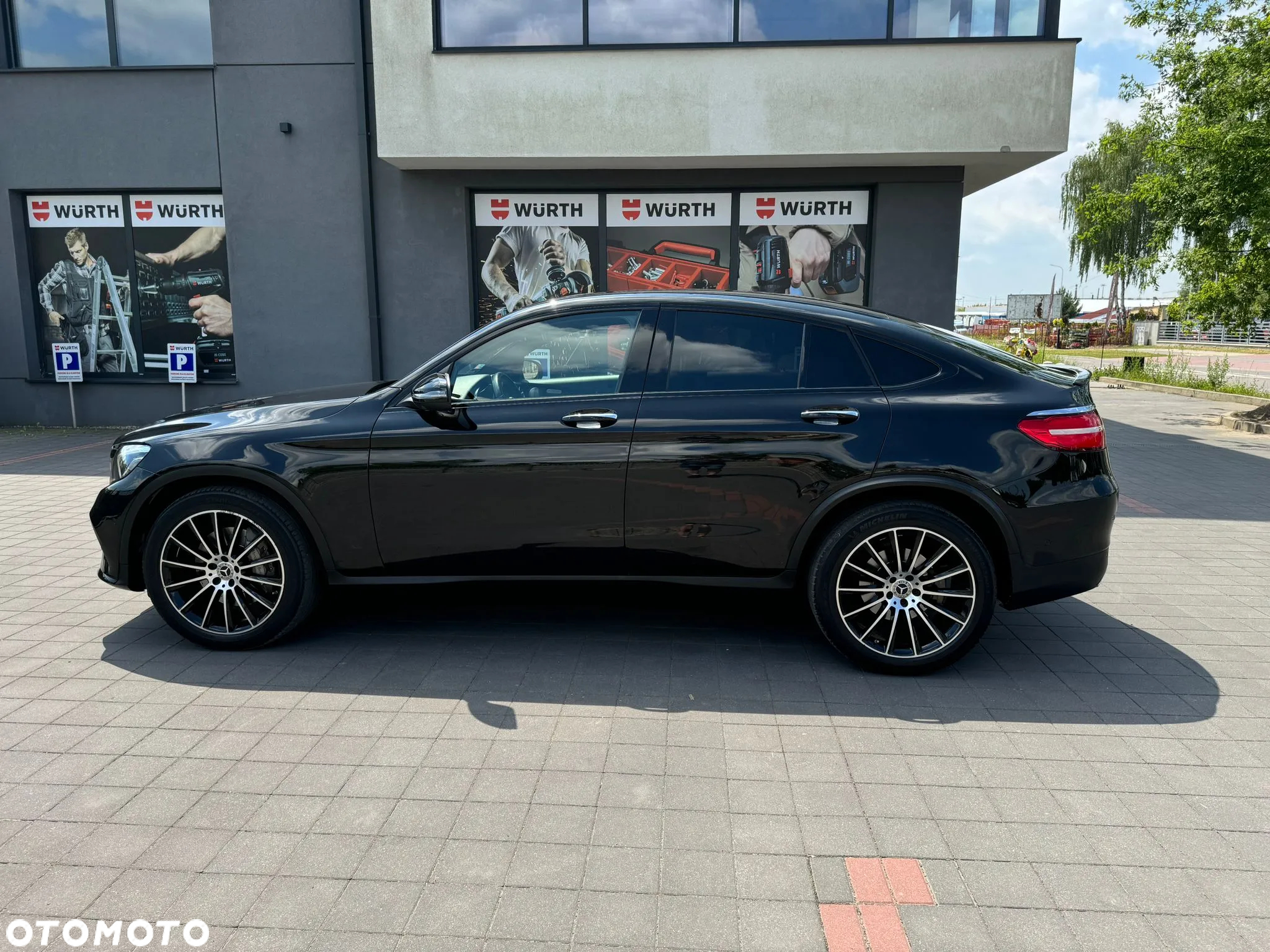 Mercedes-Benz GLC - 16