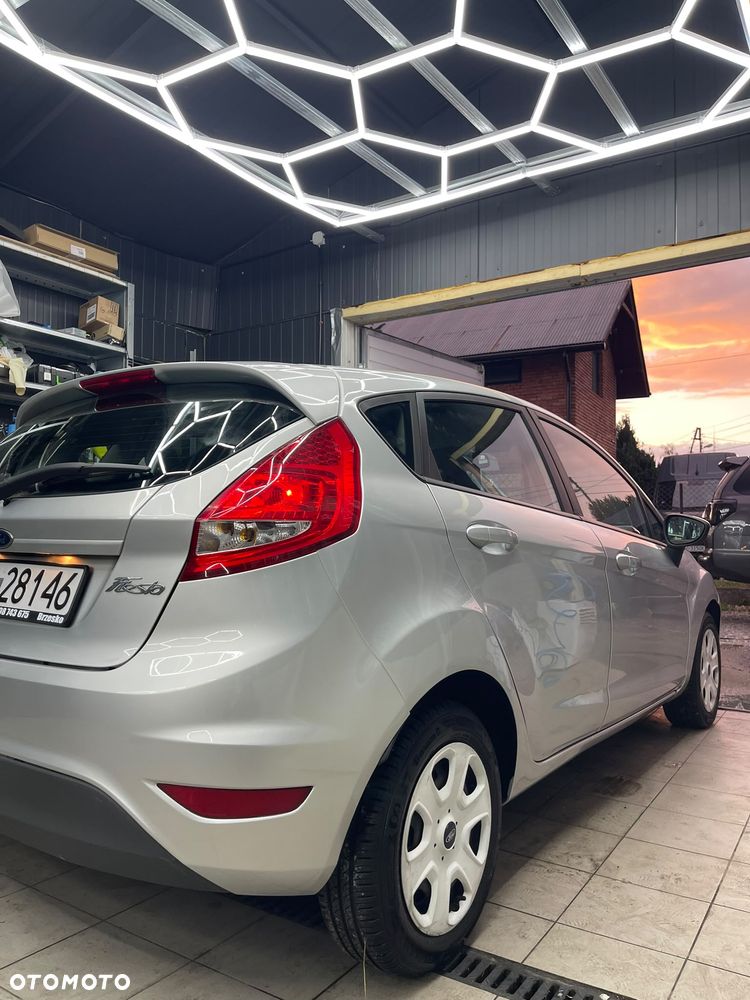 Ford Fiesta 1.25 Viva - 12