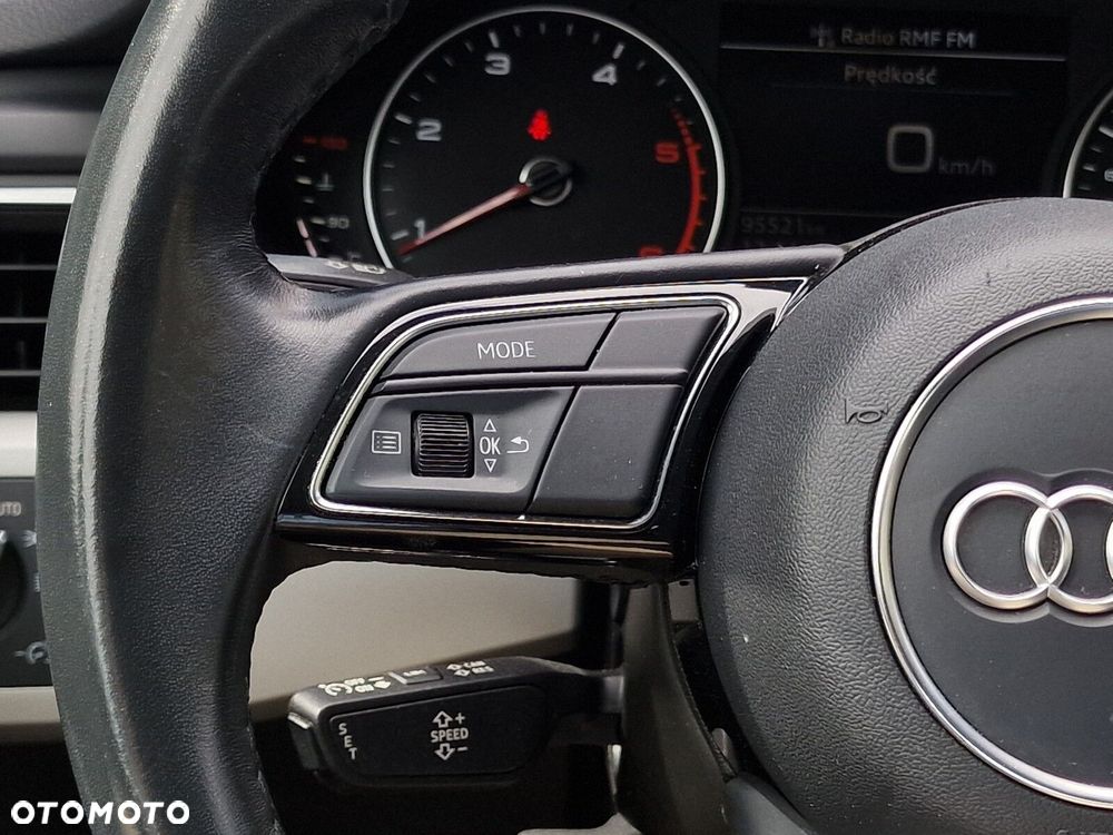 Audi A4 Limousine - 27