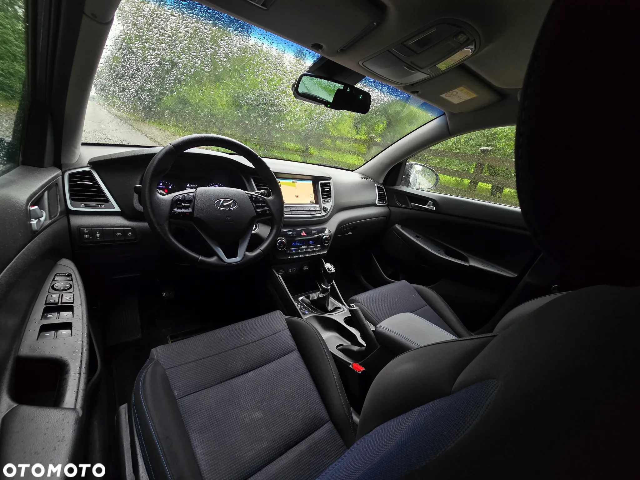 Hyundai Tucson 1.7 CRDI BlueDrive Style 2WD - 7