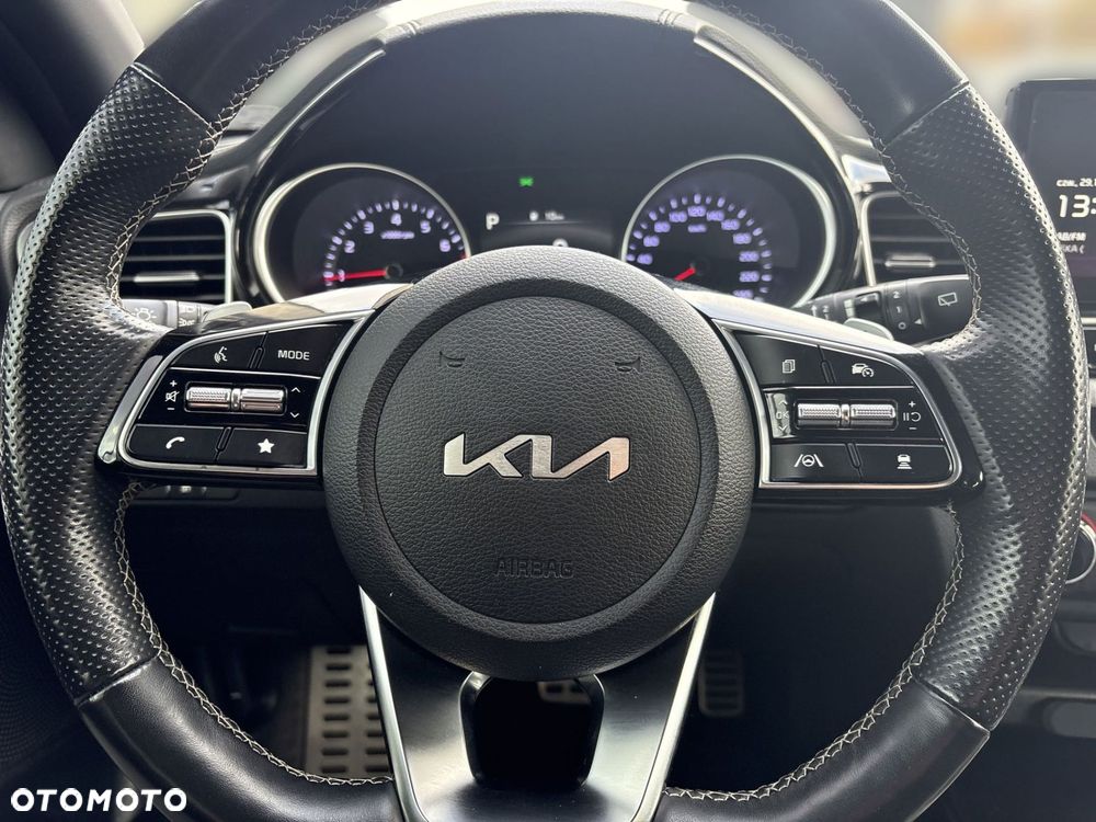 Kia ProCeed - 22