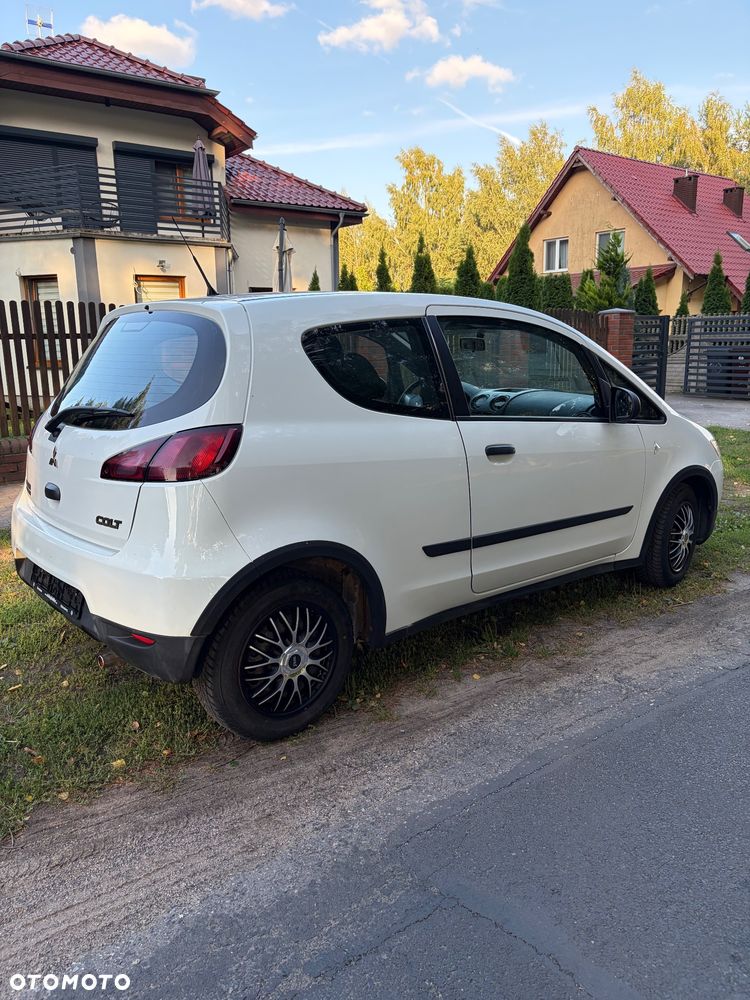 Mitsubishi Colt 1.1 - 4