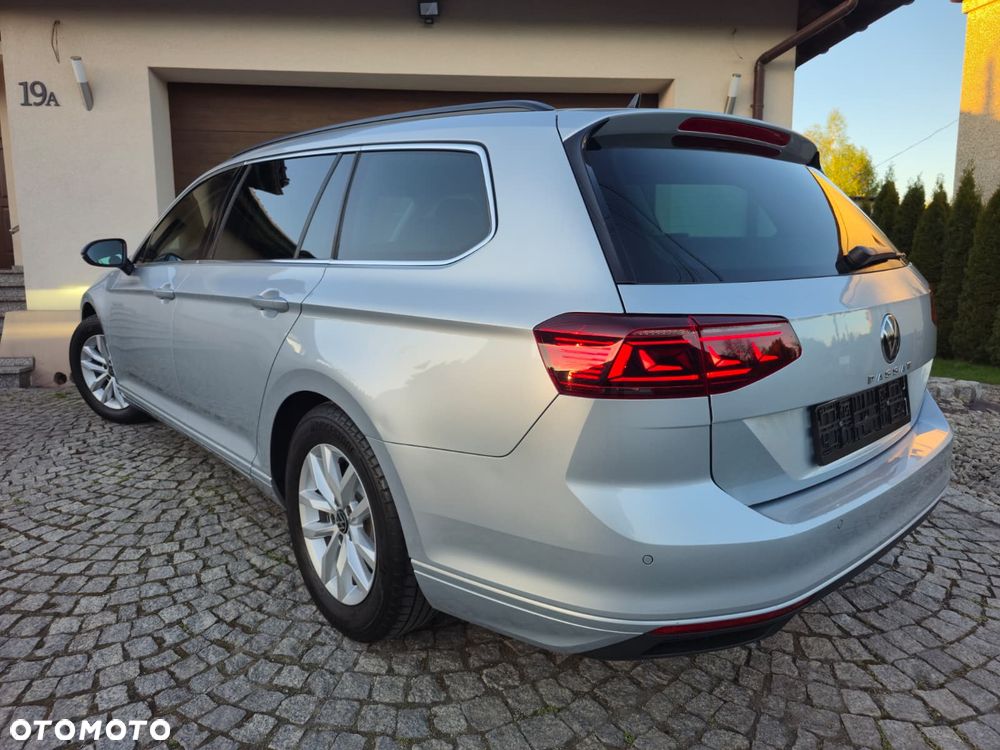 Volkswagen Passat Variant 2.0 TDI SCR Comfortline DSG - 8