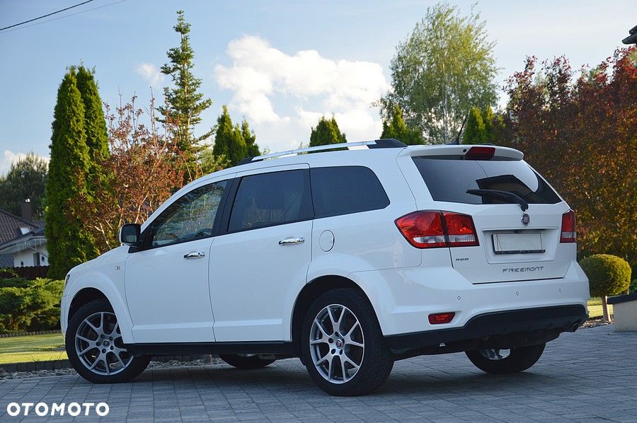 Fiat Freemont 2.0 Multijet 16V DPF Automatik Allrad My - 16