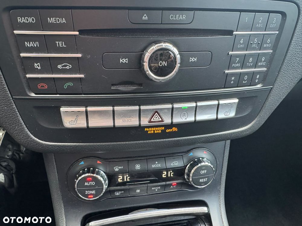 Mercedes-Benz Klasa B 250 4Matic 7G-DCT AMG Line - 11
