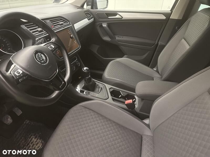 Volkswagen Tiguan 2.0 TDI BMT SCR Comfortline - 11