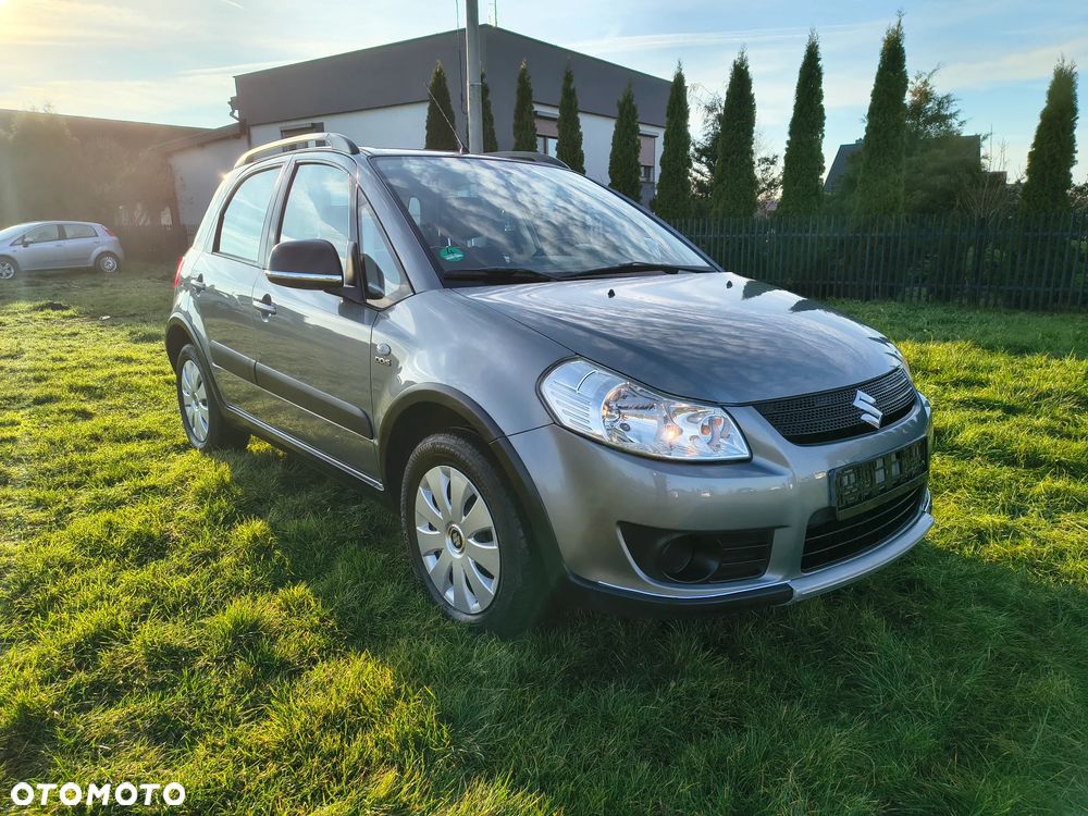 Suzuki SX4 1.9 DDiS DPF 4x4 Club - 6