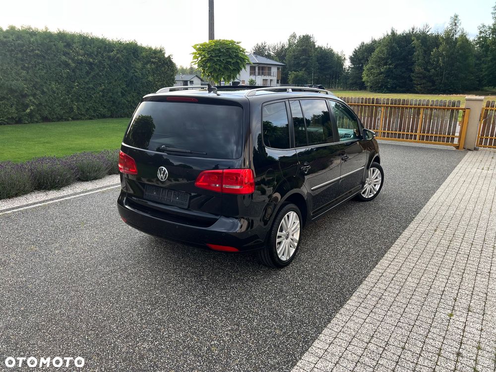 Volkswagen Touran 2.0 TDI DPF Highline - 3