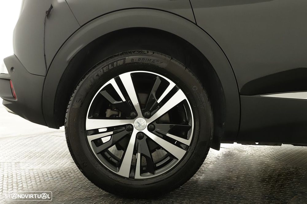 Peugeot 3008 1.2 PureTech GT EAT8 - 5
