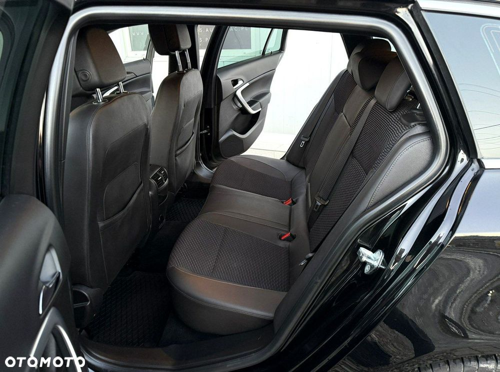 Opel Insignia 2.0 CDTI automatik Business Innovation - 18