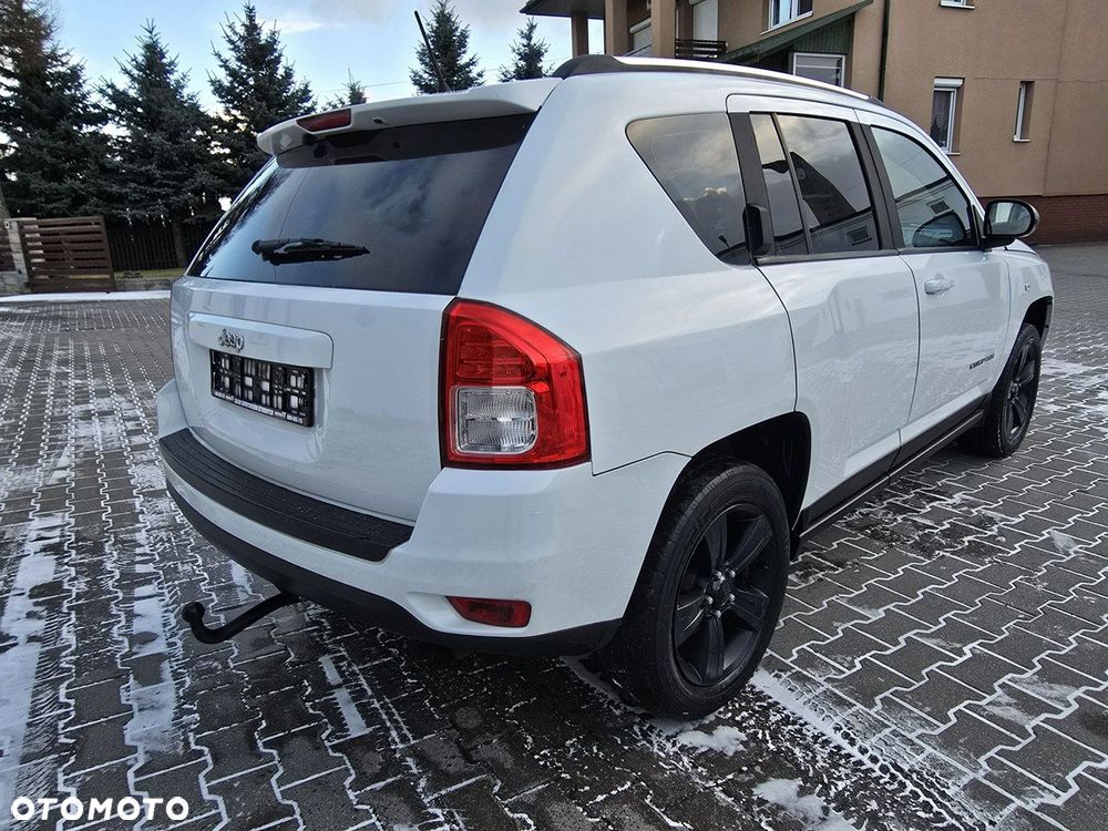 Jeep Compass - 12