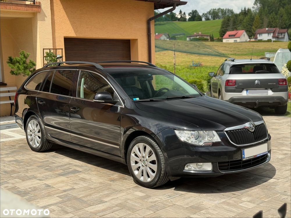 Skoda Superb 2.0 TDI DSG Elegance - 2