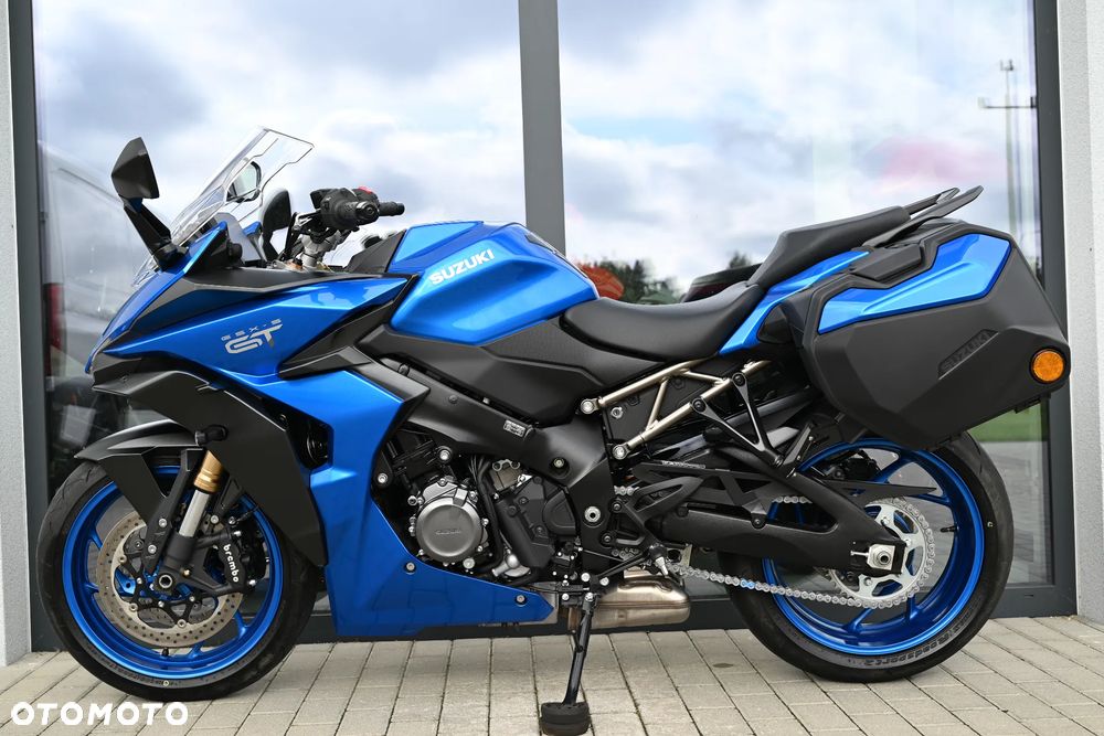 Suzuki GSX 1000 - 3