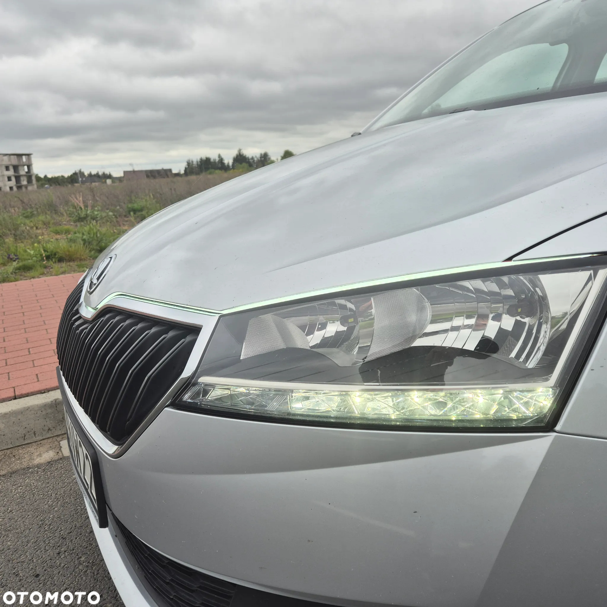 Skoda Fabia 1.0 TSI Active - 6