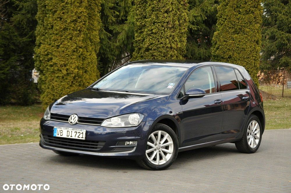 Volkswagen Golf - 10