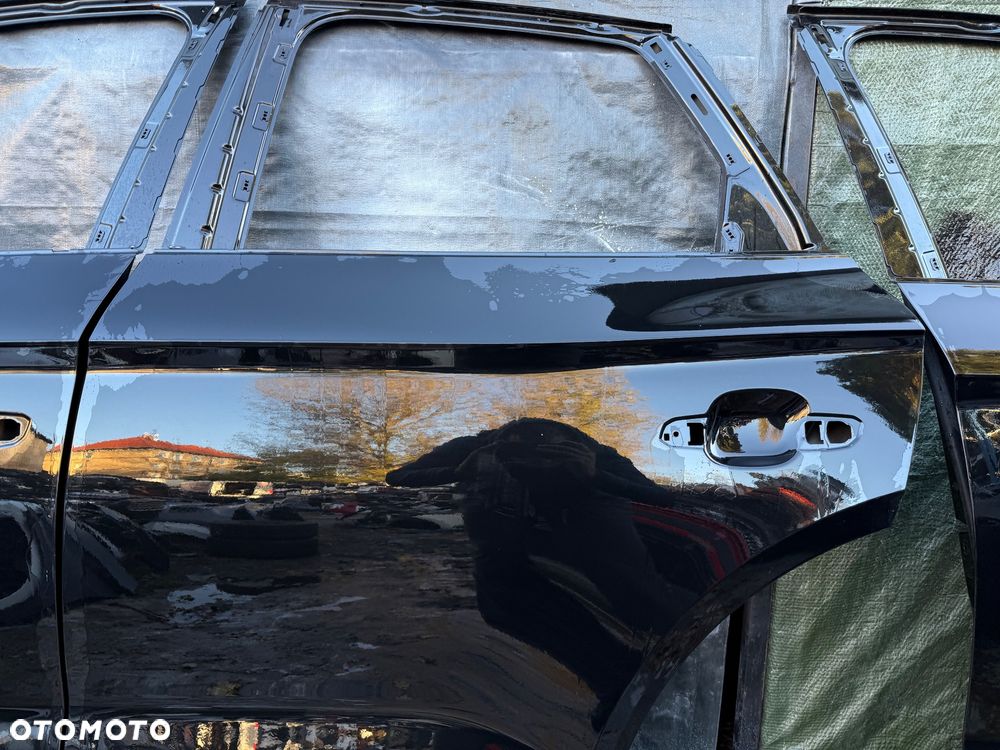 DRZWI LEWE PRZÓD LEWE PRZEDNIE LEWE TYŁ PRAWE PRZÓD AUDI Q5 II FY 80A - 26
