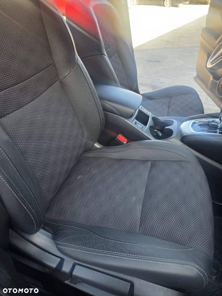 Nissan Qashqai 1.2 DIG-T Xtronic TEKNA - 16