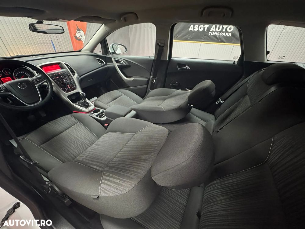 Opel Astra - 13