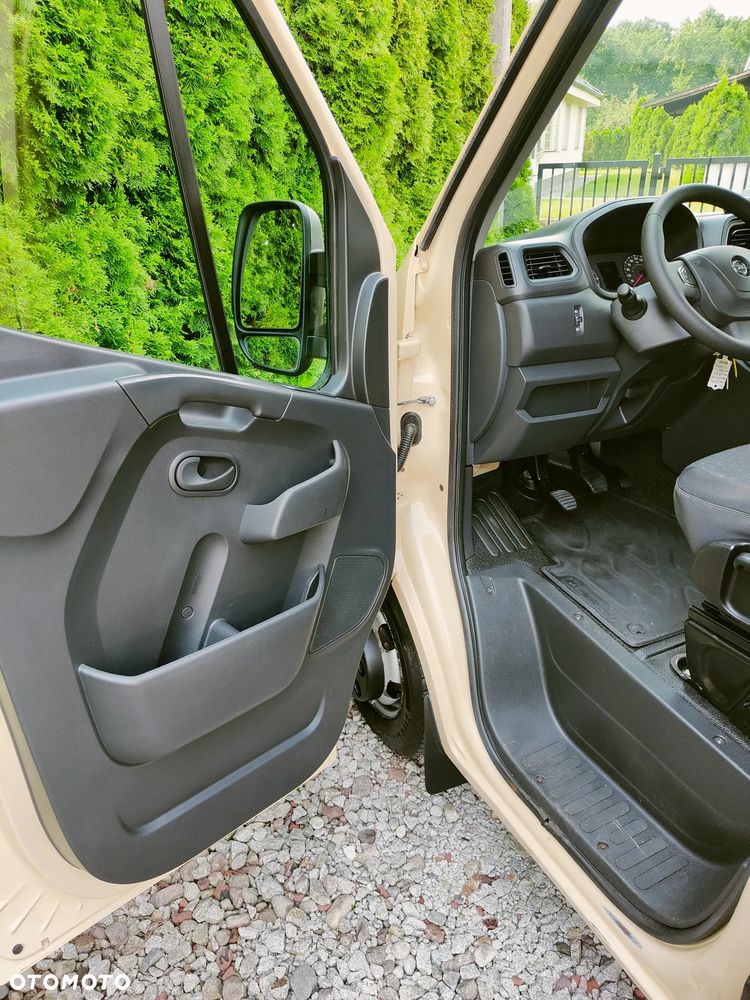 Opel Movano L3H2, hak 3500kg - 25